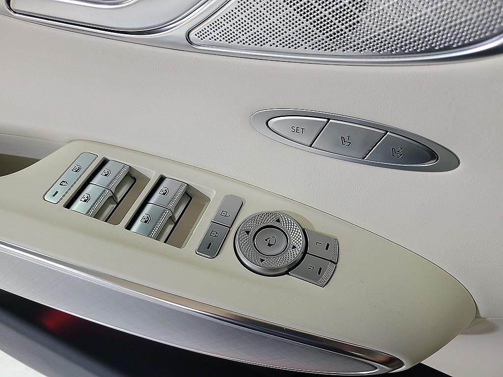 Genesis GV70 2022 Blanco - Importación desde Corea - HF Imports Iquique - Foto 13