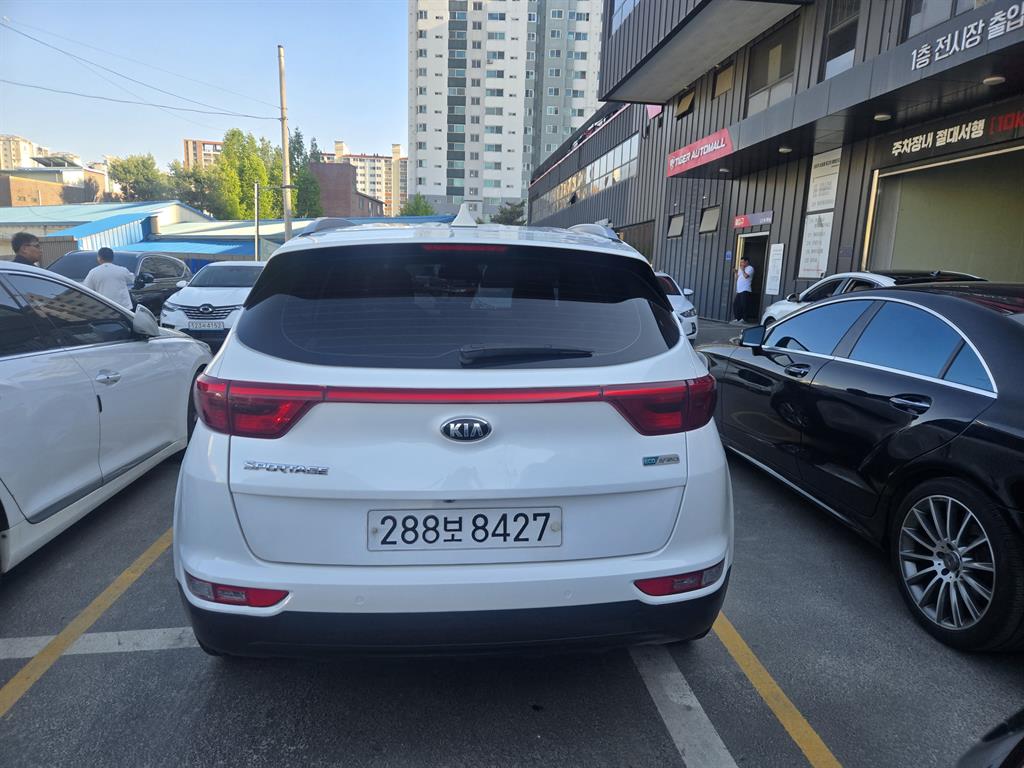 KIA Sportage - Vista 3