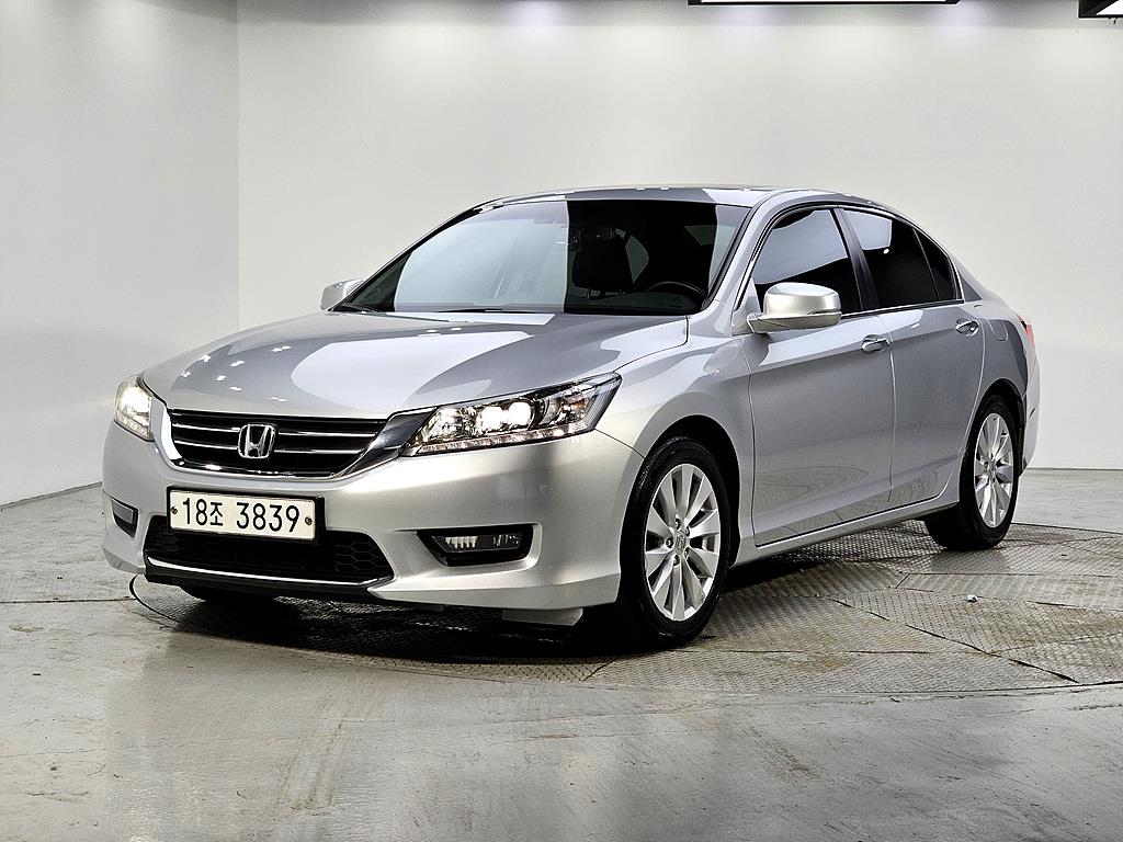 Honda Accord 2015 Plateado - Importación desde Corea - HF Imports Iquique - Foto 1