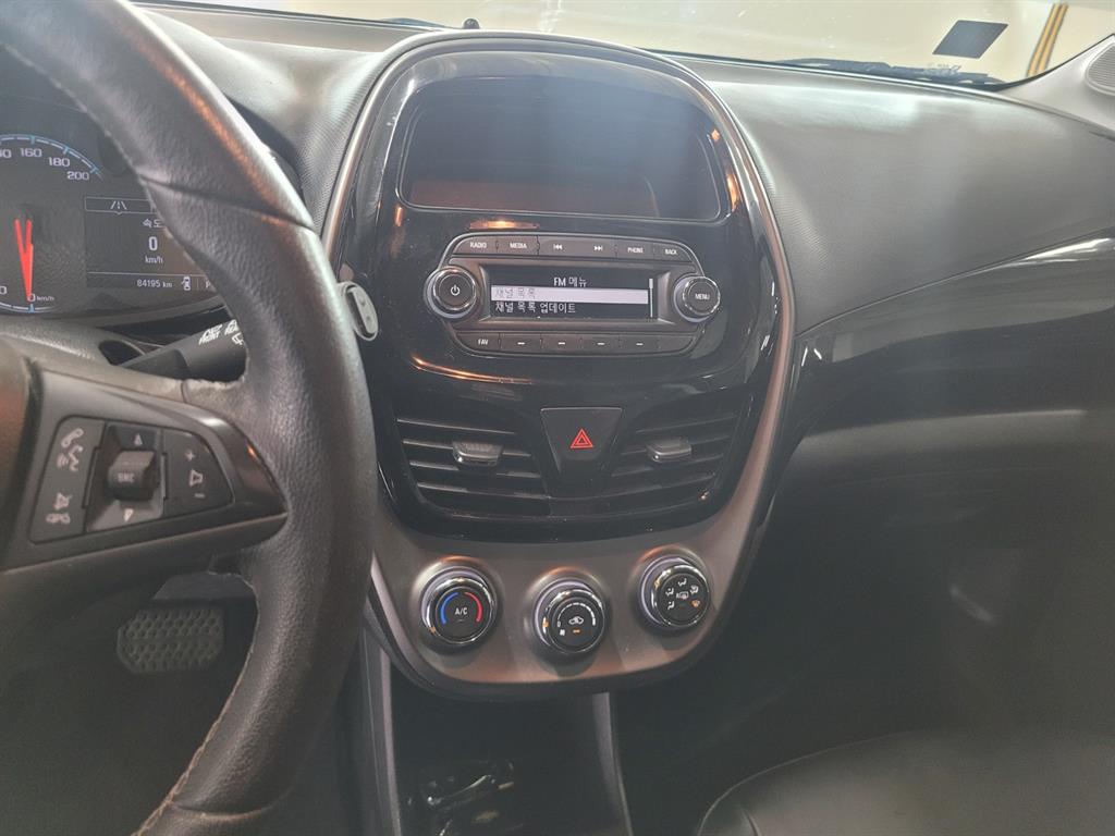 Chevrolet Spark - Vista 8