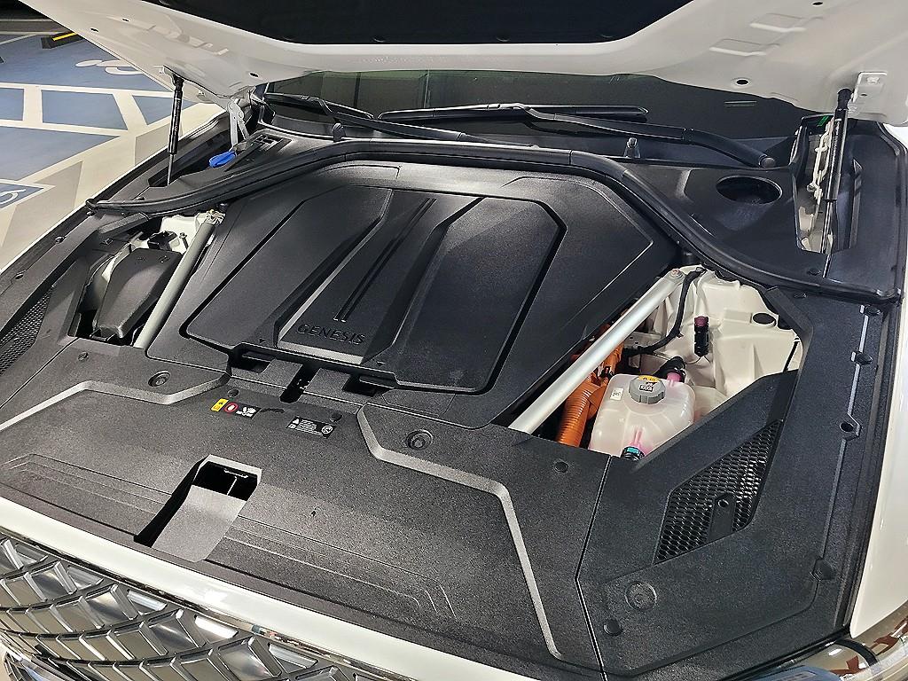 Genesis GV70 2022 Blanco - Importación desde Corea - HF Imports Iquique - Foto 19