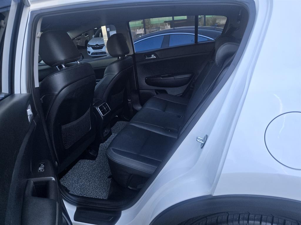 KIA Sportage - Vista 7