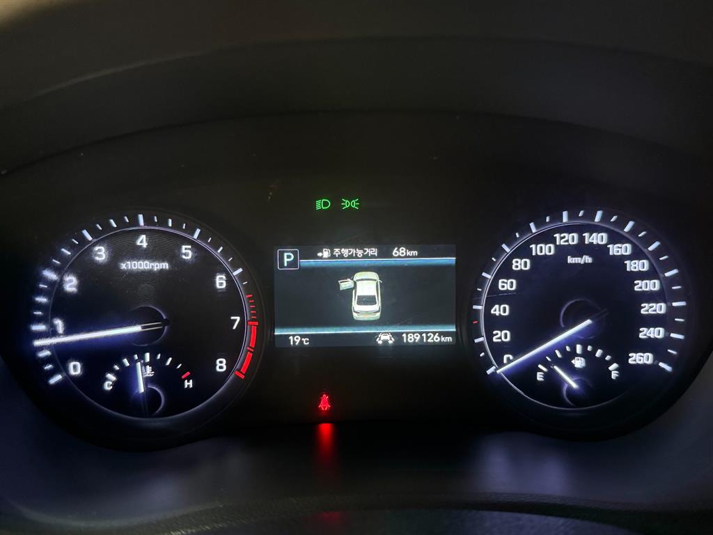 Genesis G80 - Vista 9