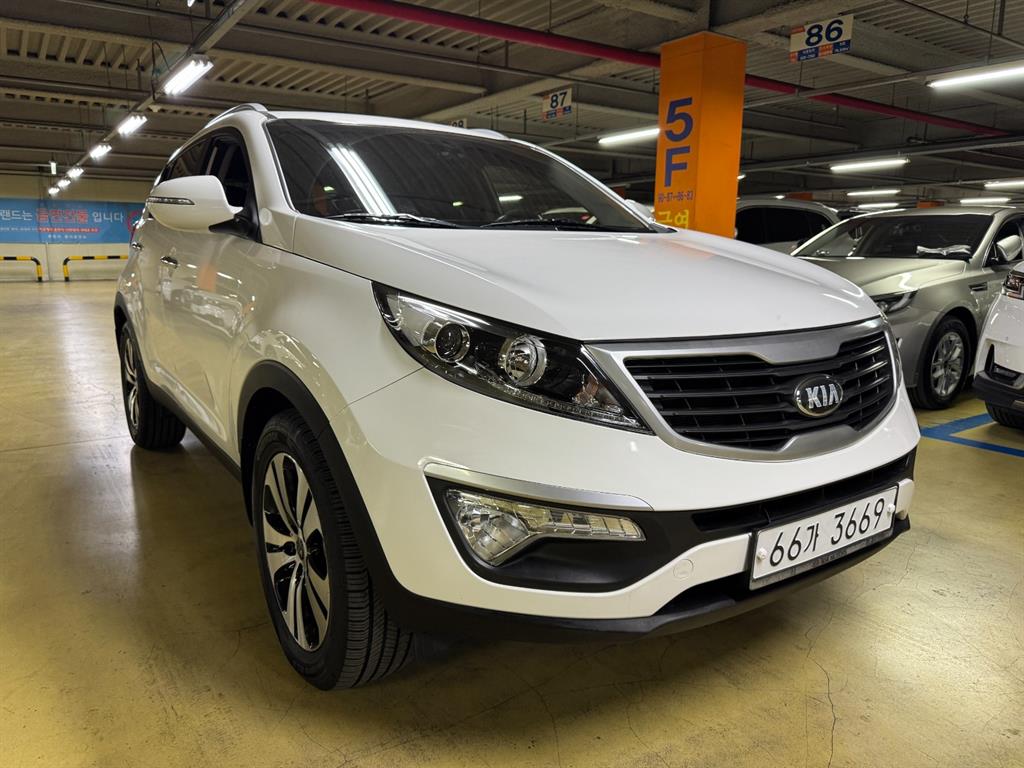 KIA Sportage - Vista 3