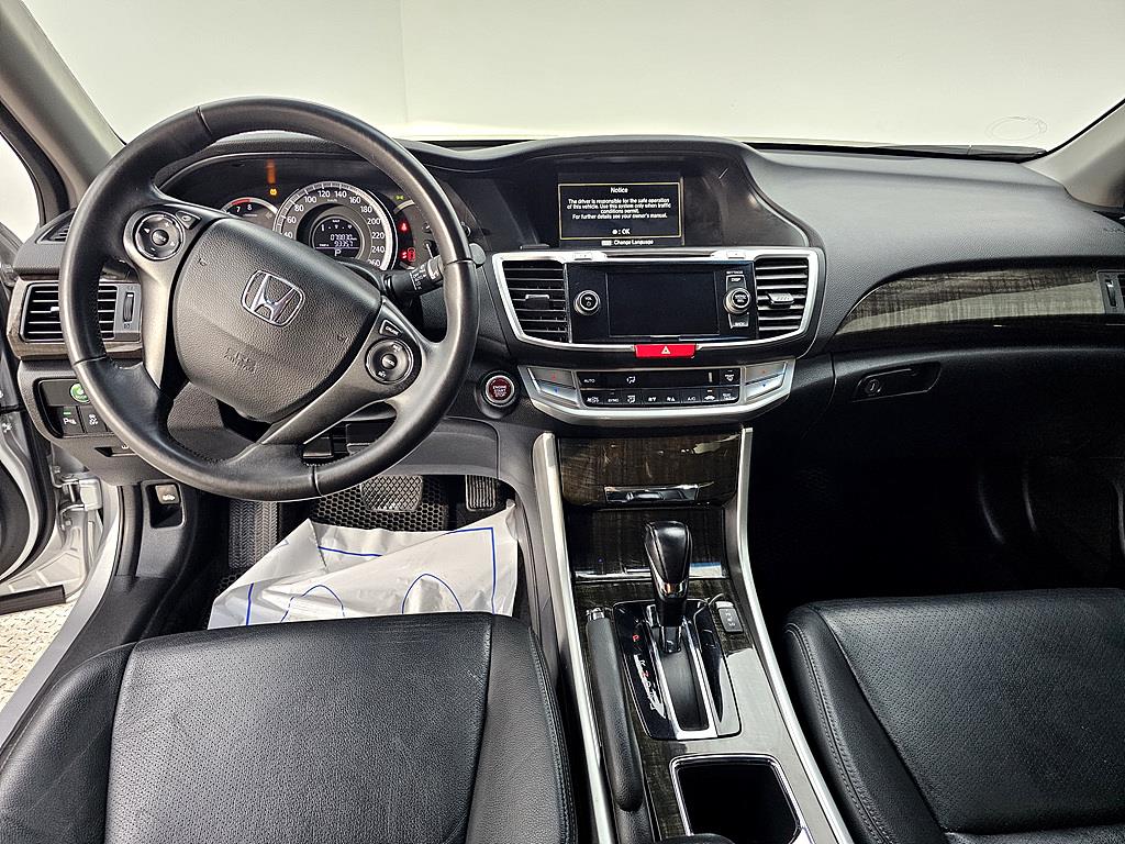 Honda Accord - Vista 5