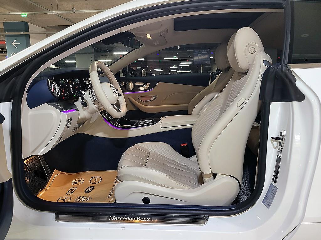 Mercedes Benz E class - Vista 6