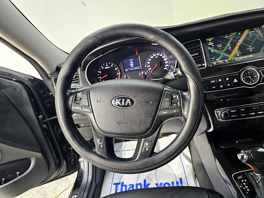 KIA K7 - Vista 12