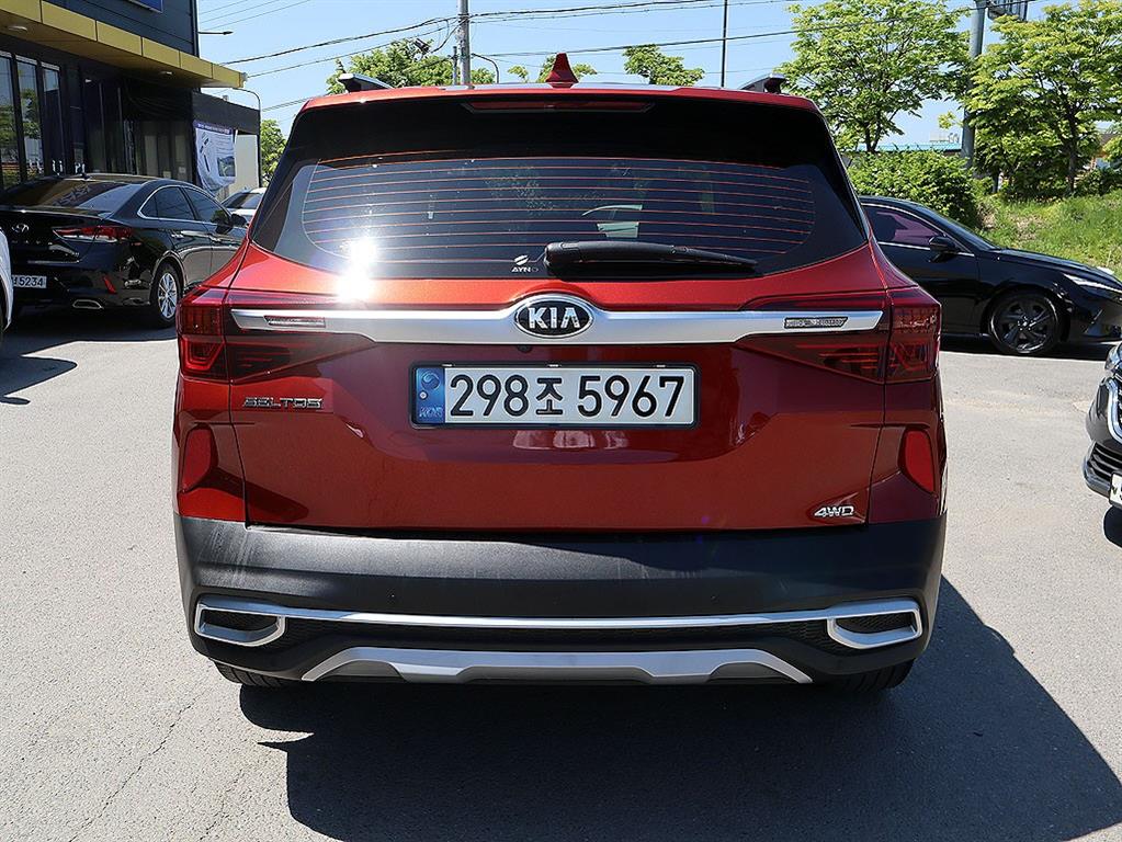 KIA Seltos - Vista 7