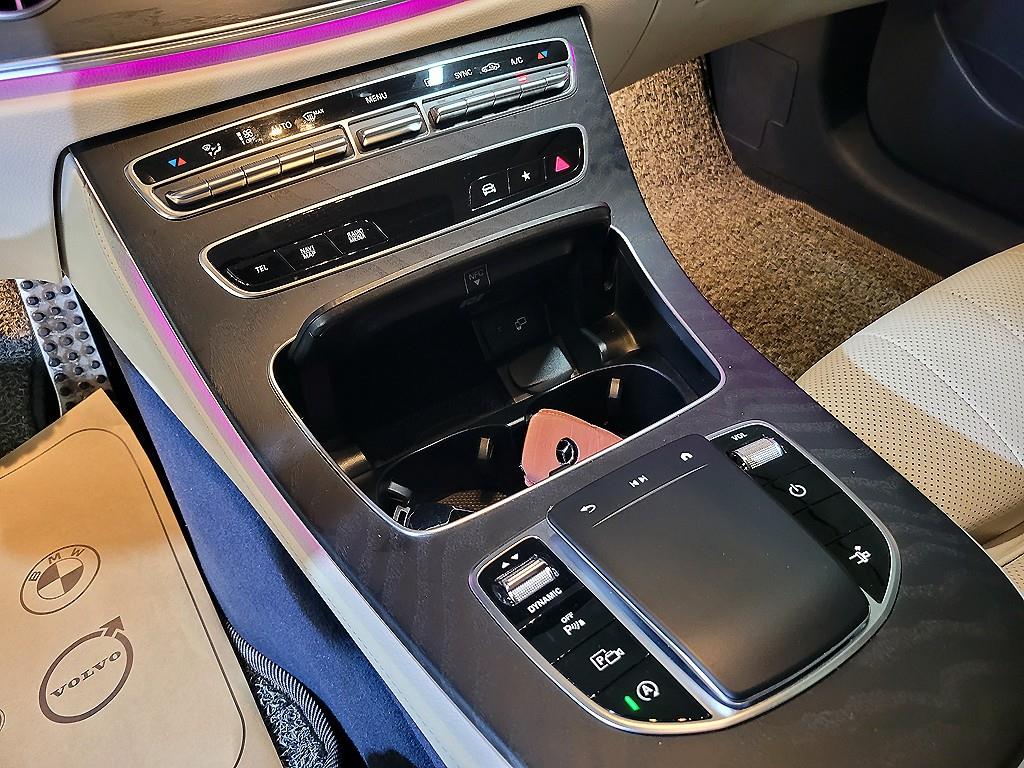 Mercedes Benz E class 2022 Blanco - Importación desde Corea - HF Imports Iquique - Foto 13