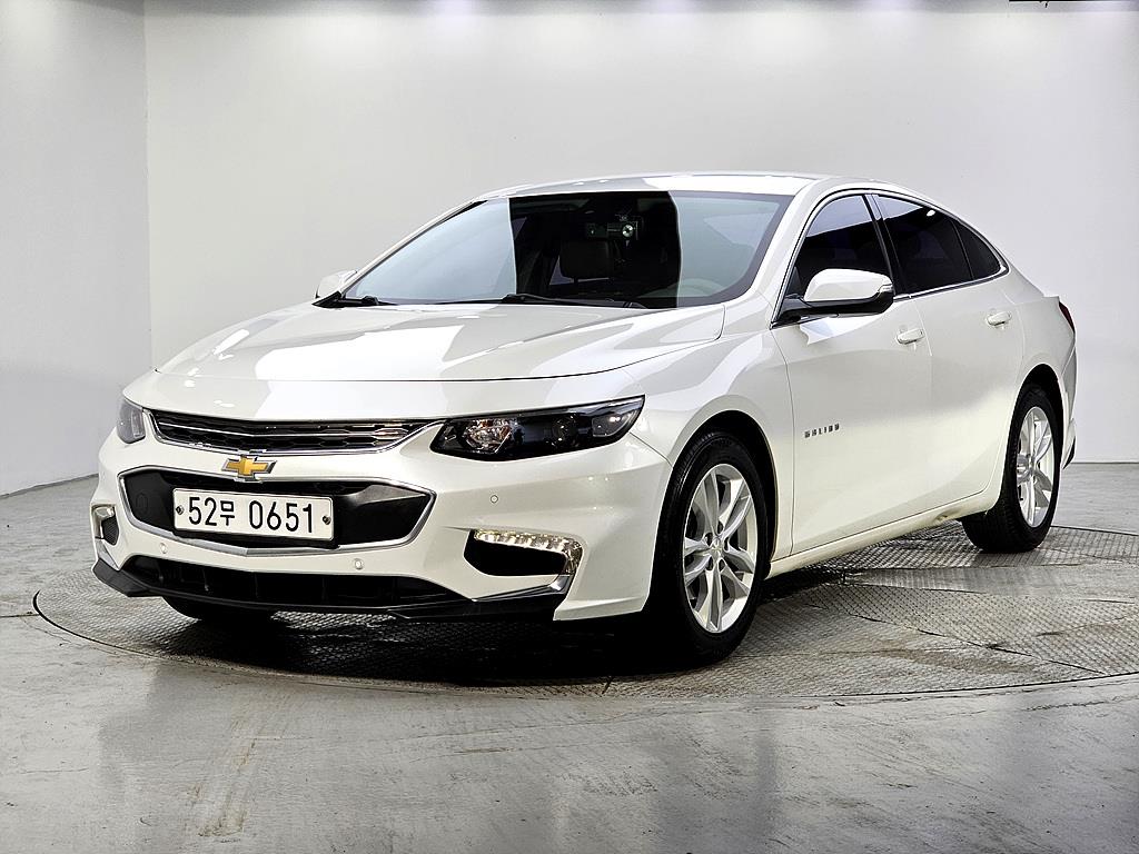 Chevrolet Malibu 2017 Blanco - Importación desde Corea - HF Imports Iquique - Foto 1