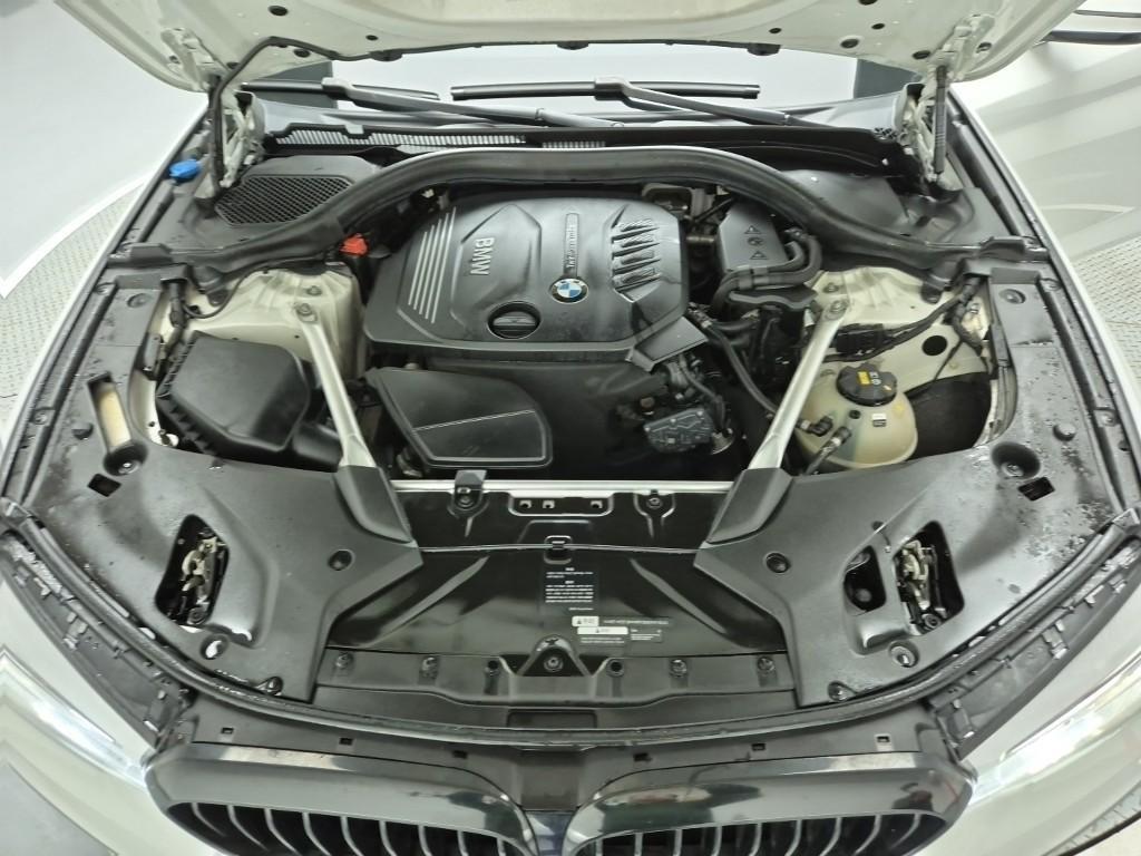 BMW 5 Series - Vista 10