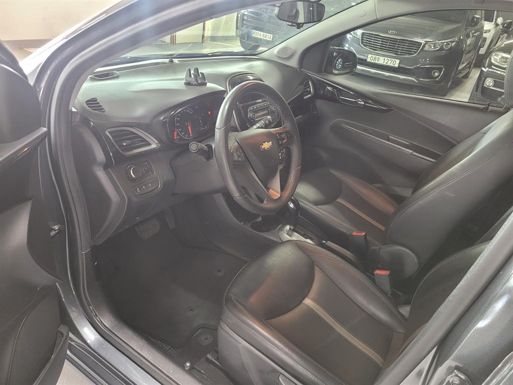 Chevrolet Spark - Vista 12