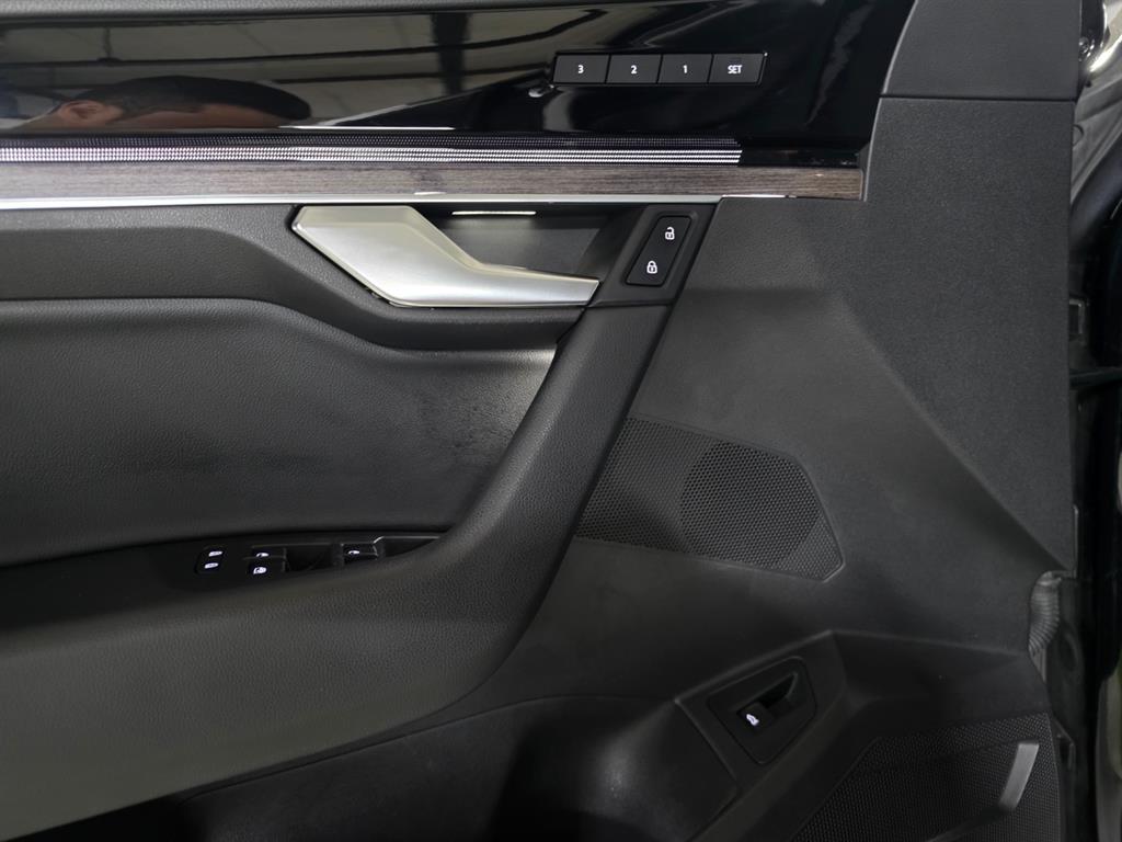 Volkswagen Touareg - Vista 8