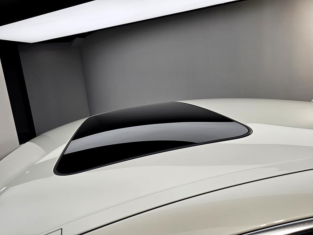Mercedes Benz CLS Class - Vista 12