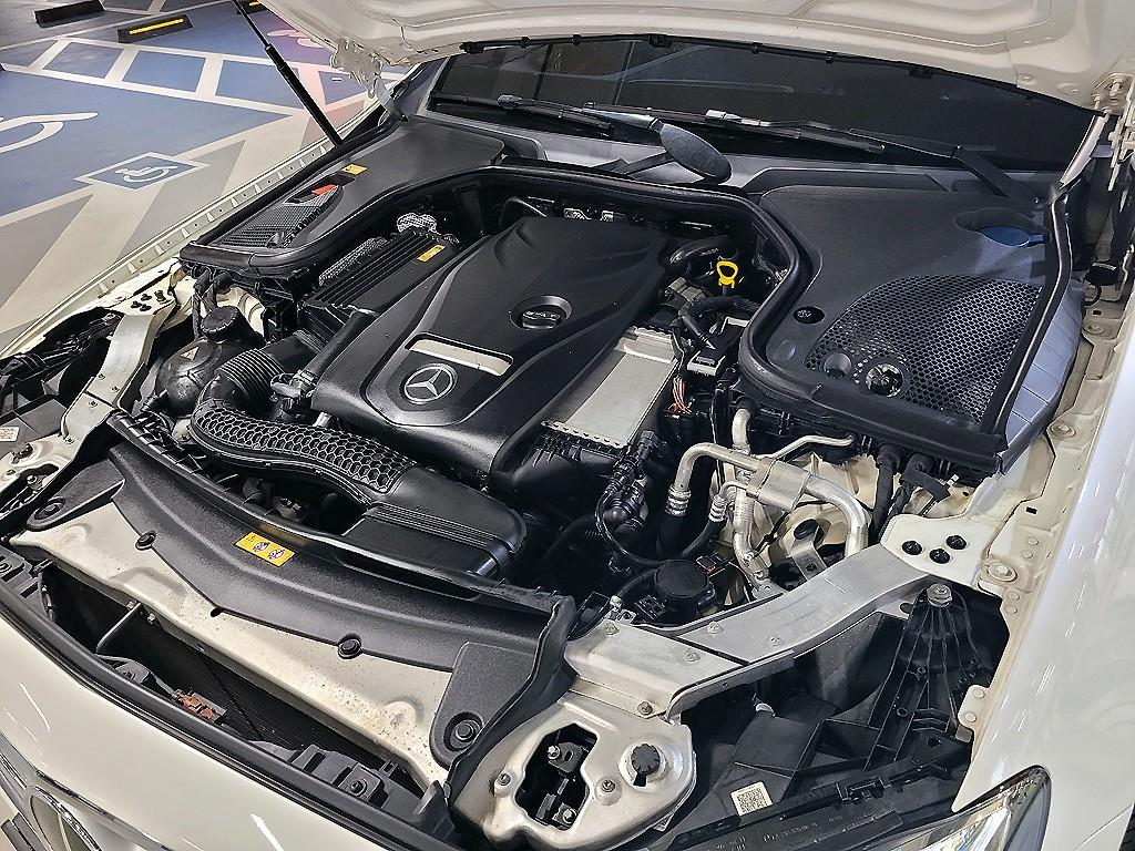 Mercedes Benz E class 2017 Blanco - Importación desde Corea - HF Imports Iquique - Foto 19