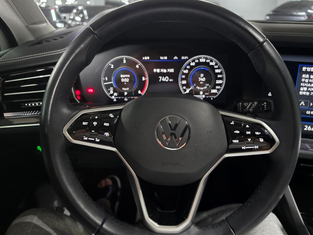 Volkswagen Touareg 2021 Negro - Importación desde Corea - HF Imports Iquique - Foto 14