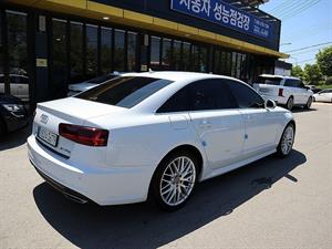 Audi A6 - Vista 6