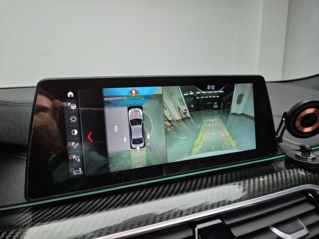 BMW 5 Series 2018 Blanco - Importación desde Corea - HF Imports Iquique - Foto 15