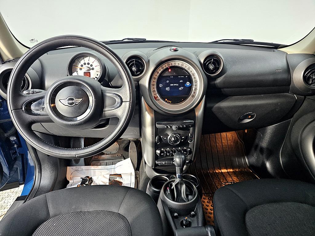 Mini Countryman - Vista 5