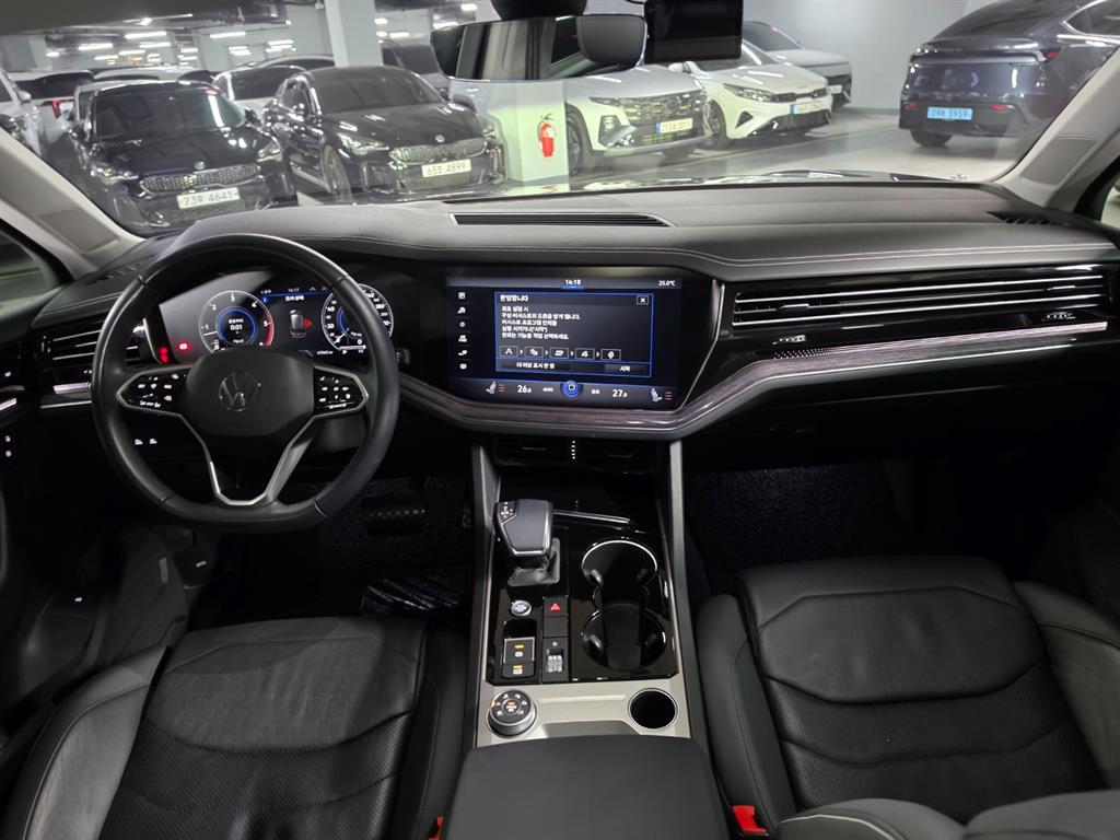 Volkswagen Touareg - Vista 11