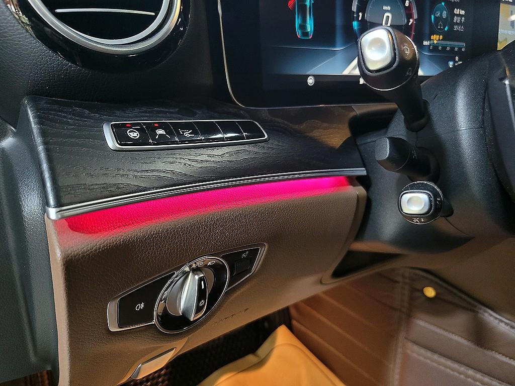 Mercedes Benz E class 2017 Blanco - Importación desde Corea - HF Imports Iquique - Foto 14