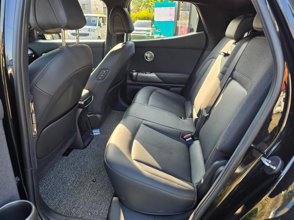 Genesis GV60 - Vista 6