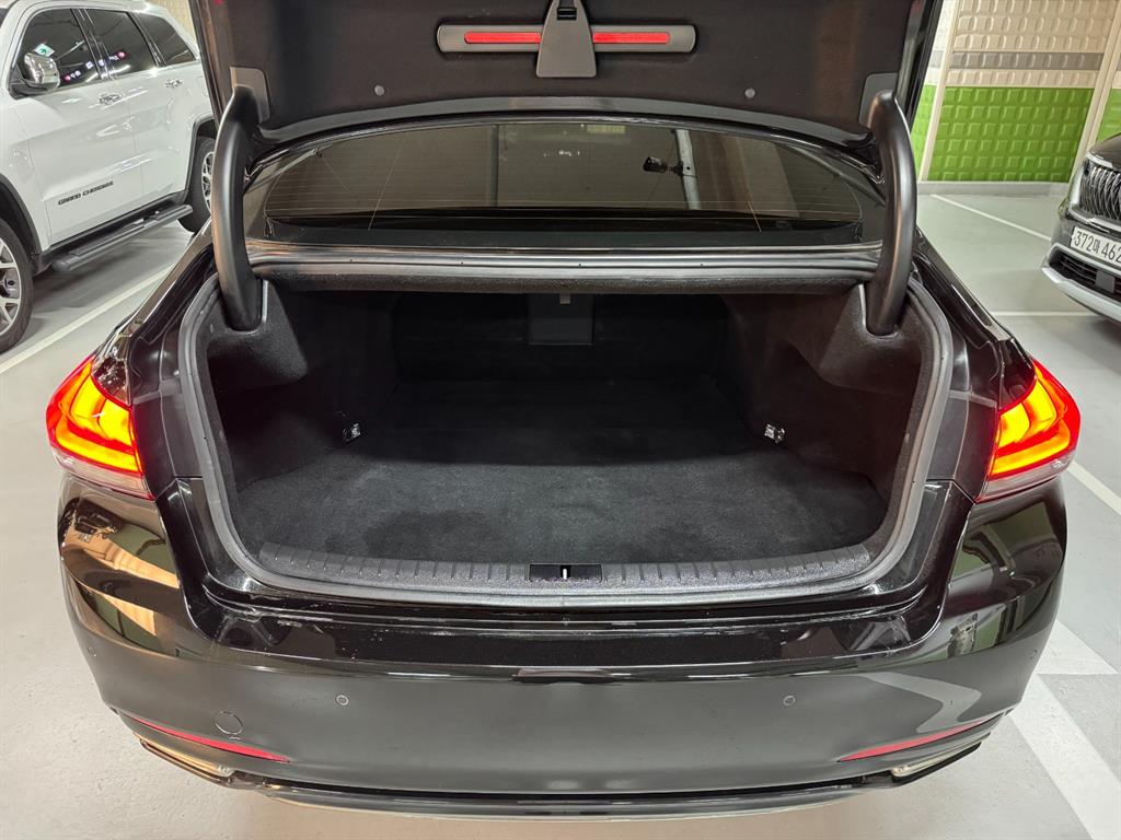 Genesis G80 - Vista 5