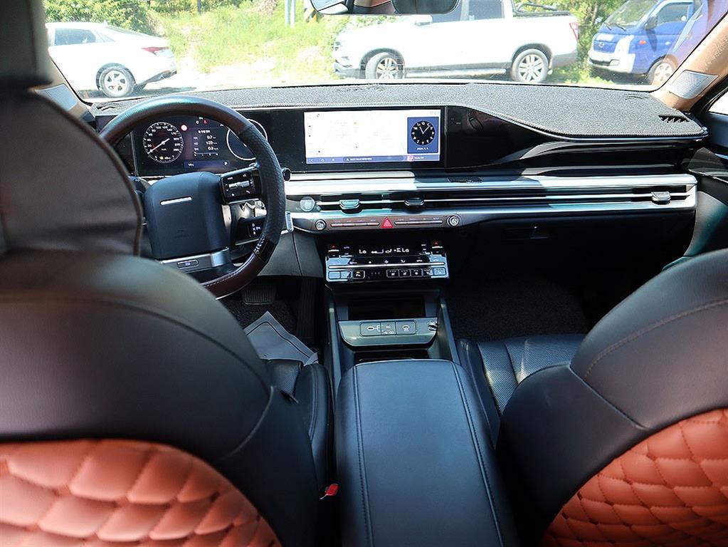 HYUNDAI Grandeur - Vista 9