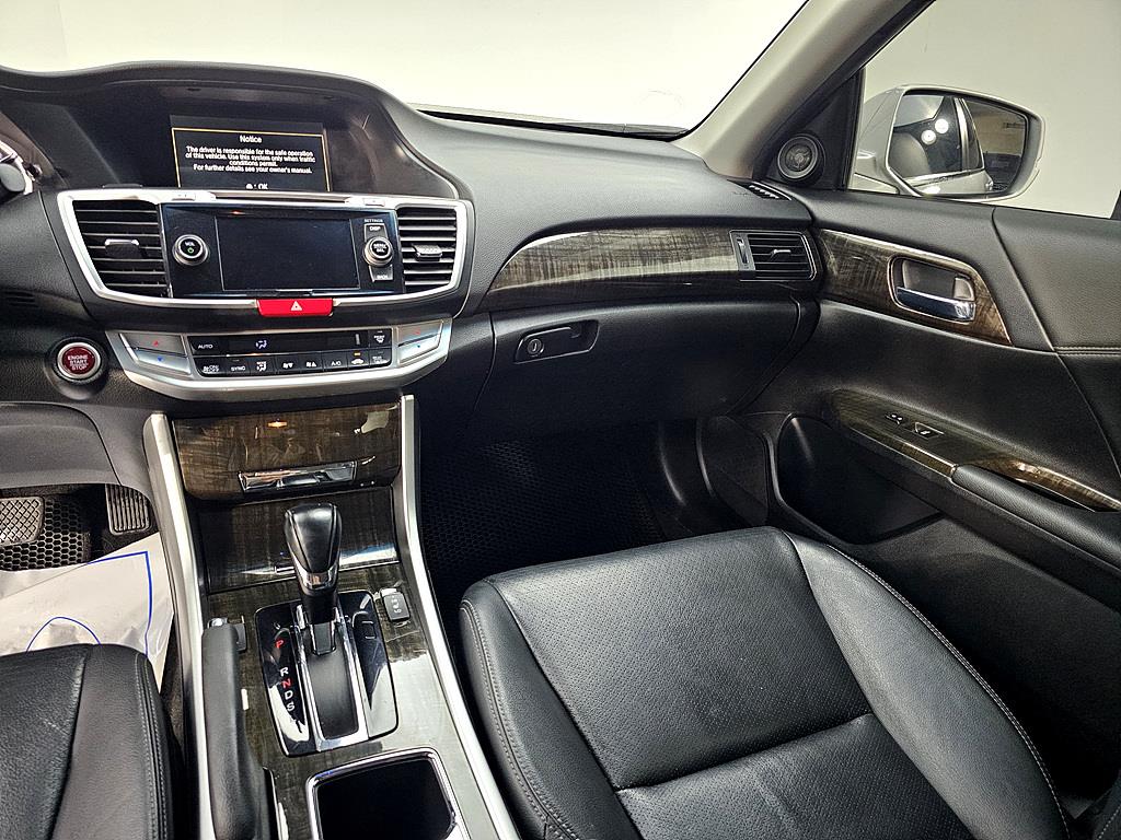Honda Accord - Vista 10