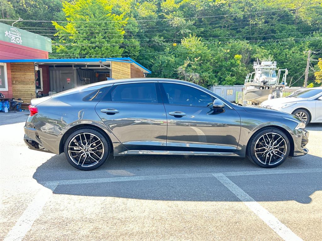 KIA K5 - Vista 7