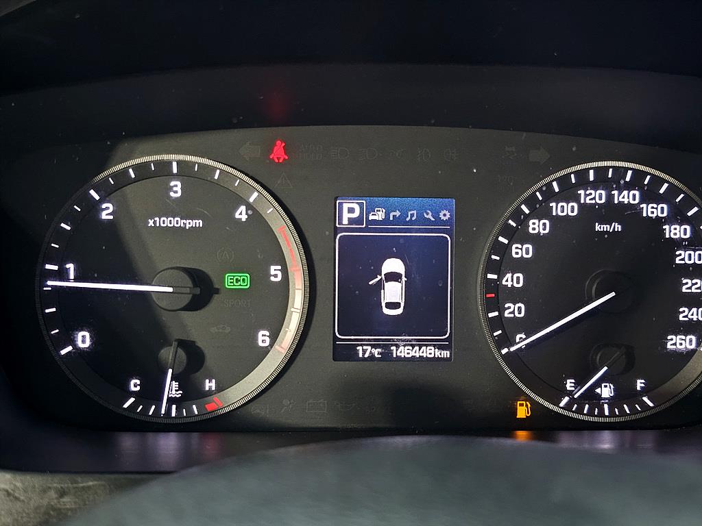HYUNDAI Sonata - Vista 7