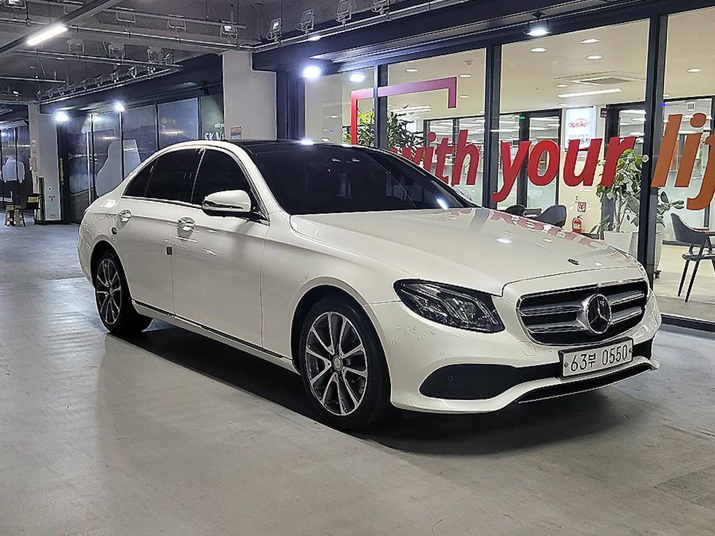 Mercedes Benz E class 2017 Blanco - Importación desde Corea - HF Imports Iquique - Foto 1