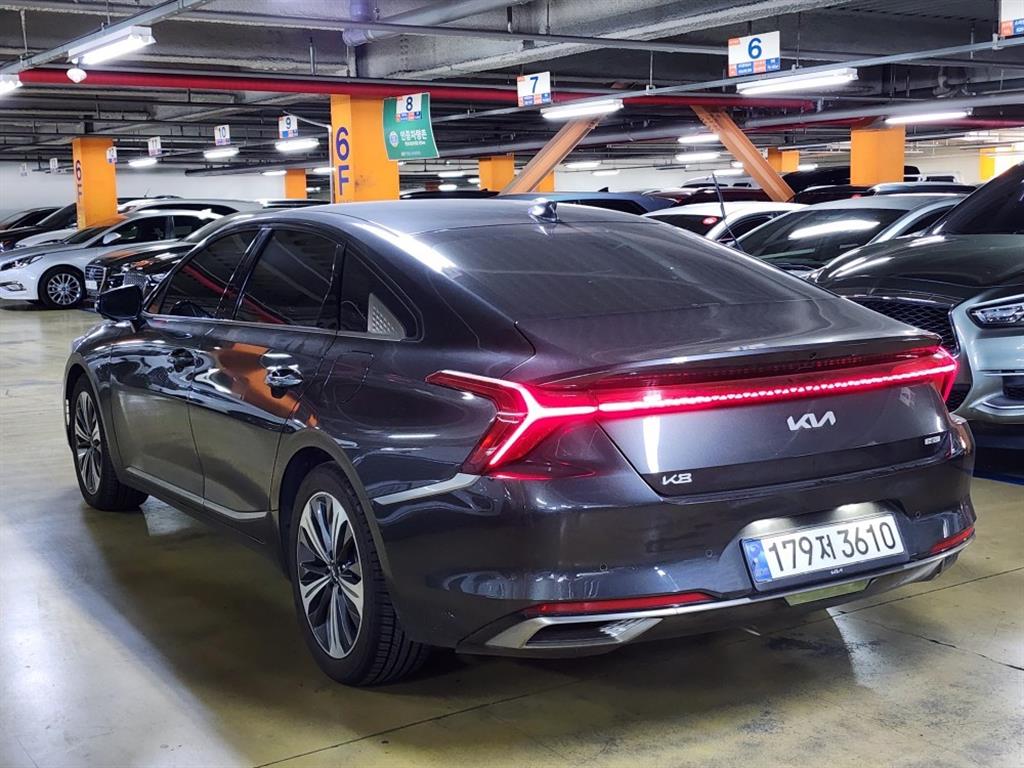KIA K8 - Vista 4
