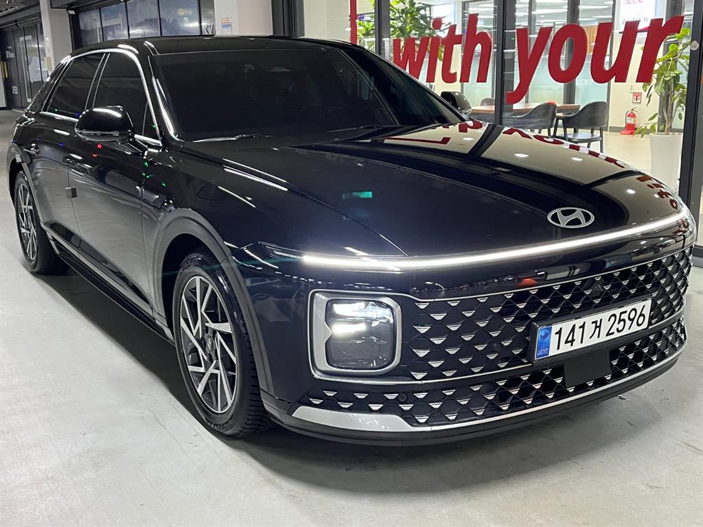 HYUNDAI Grandeur 2023 Negro - Importación desde Corea - HF Imports Iquique - Foto 1