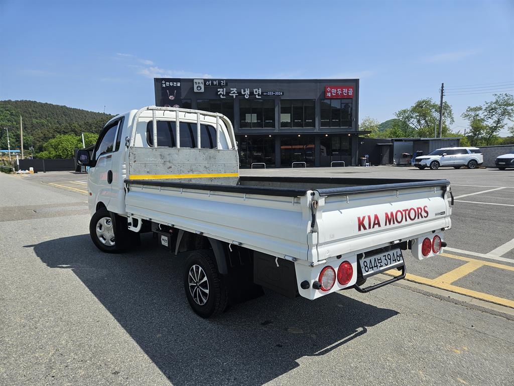 Small Truck Cargo (small) - Vista 7