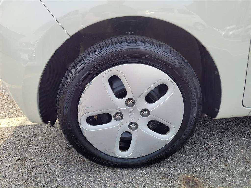 KIA Ray - Vista 12