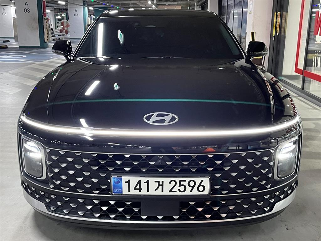 HYUNDAI Grandeur - Vista 2