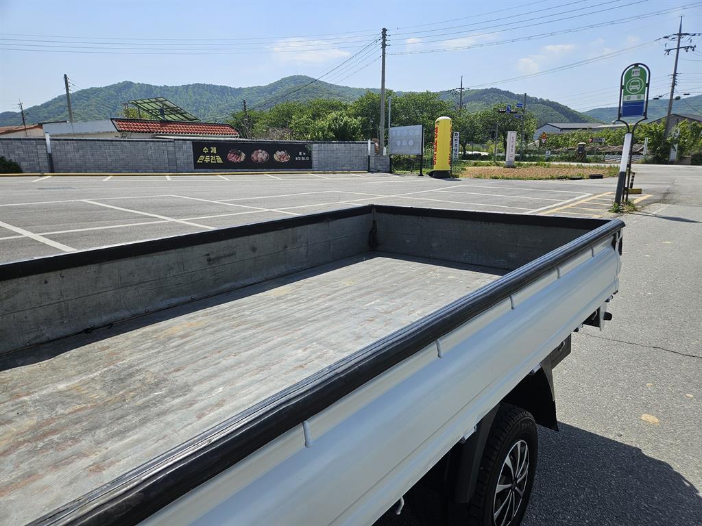Small Truck Cargo (small) - Vista 9