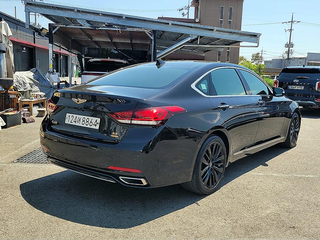 Genesis G80 - Vista 4