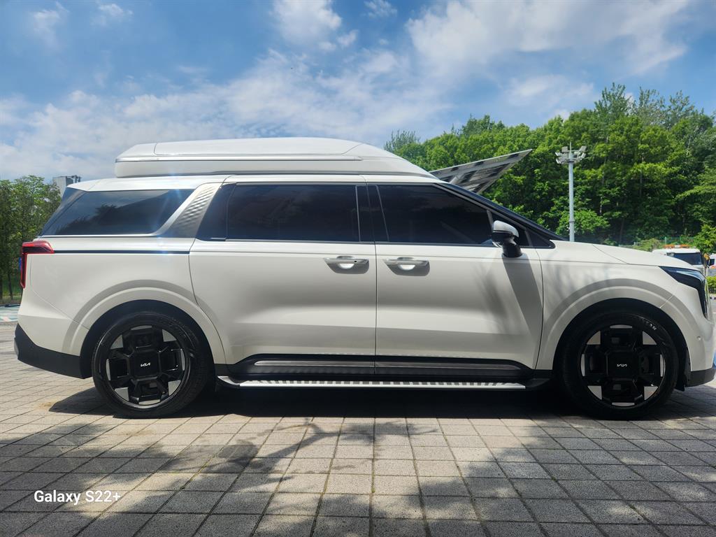 KIA Carnival - Vista 5