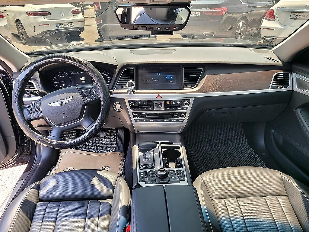 Genesis G80 - Vista 5