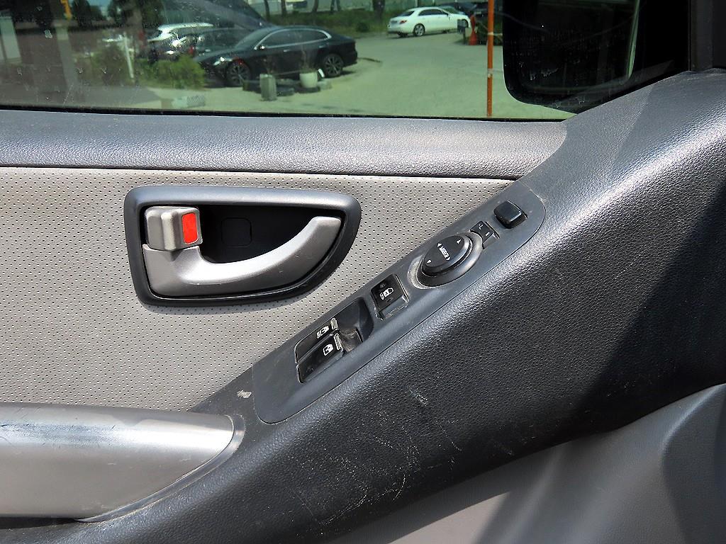 HYUNDAI Starex - Vista 11