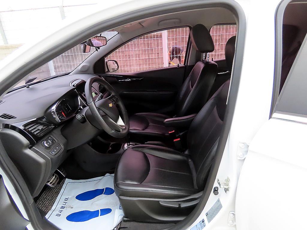 Chevrolet Spark - Vista 5
