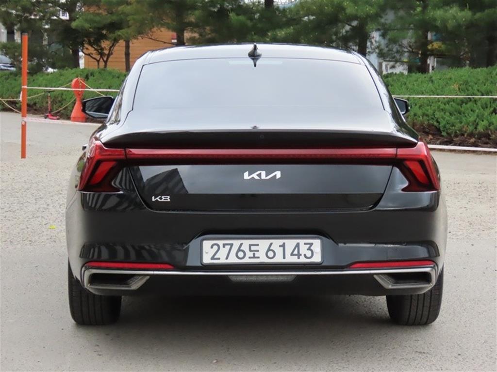 KIA K8 - Vista 7