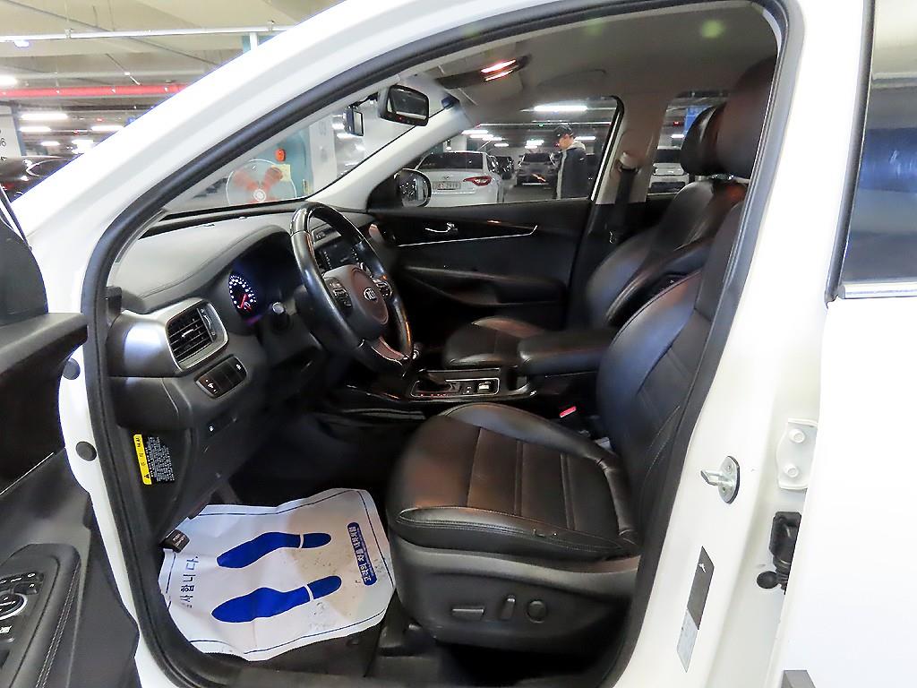 KIA Sorento - Vista 6