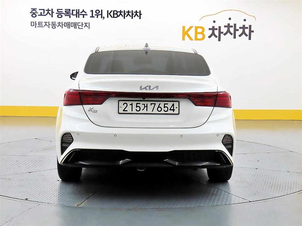 KIA K3 - Vista 3