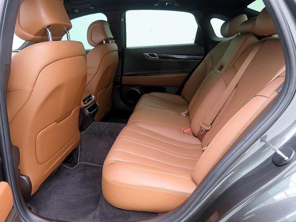 Genesis G80 - Vista 7