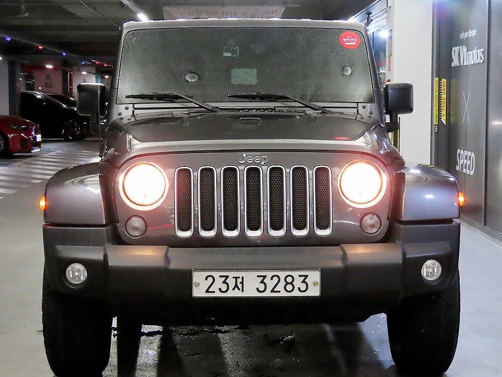 Jeep Wrangler - Vista 2