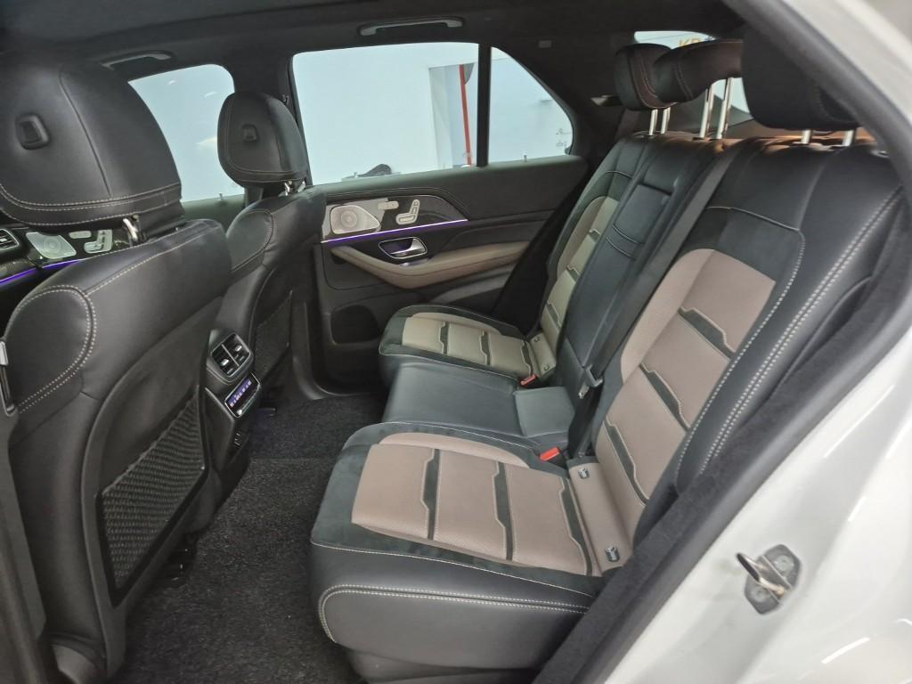 Mercedes Benz GLE Class - Vista 12