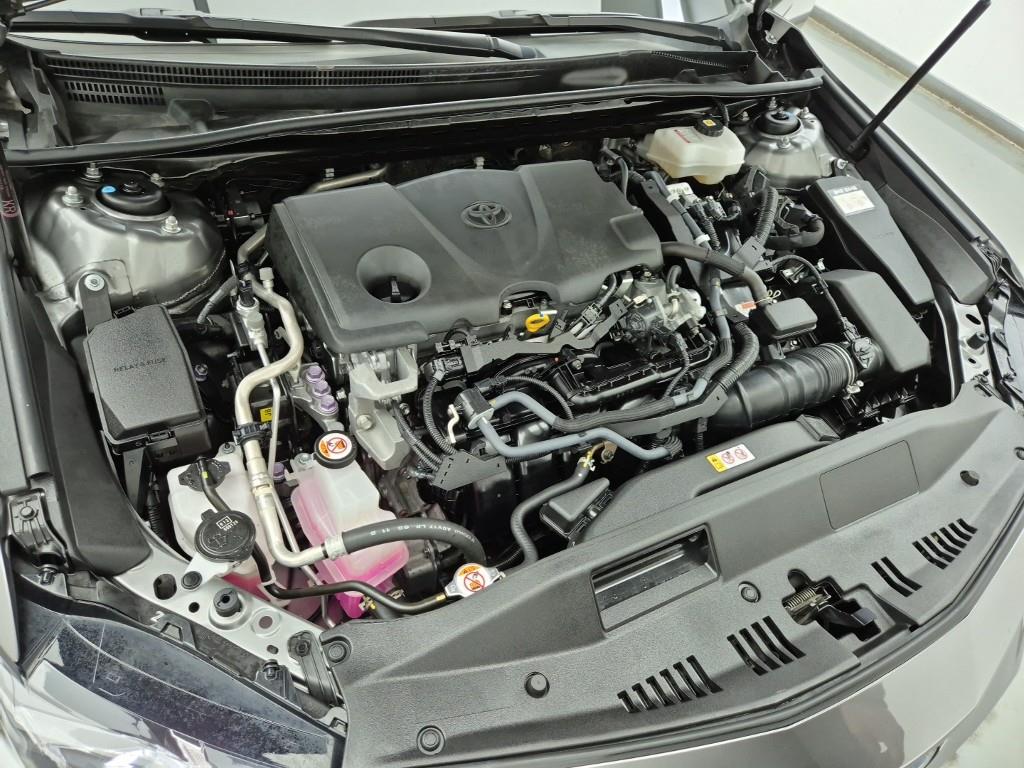 Toyota Camry - Vista 6